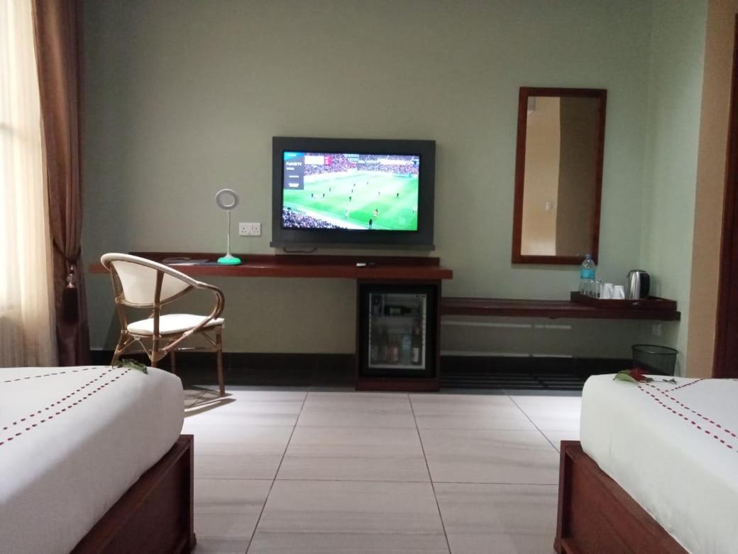 Cate Hotel Morogoro Экстерьер фото